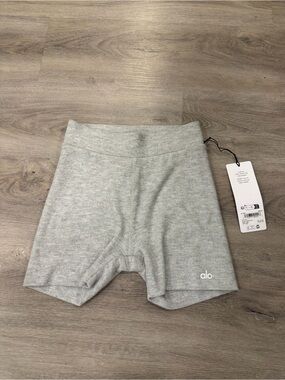 ALO Yoga Light Gray High-Rise Bike Shorts